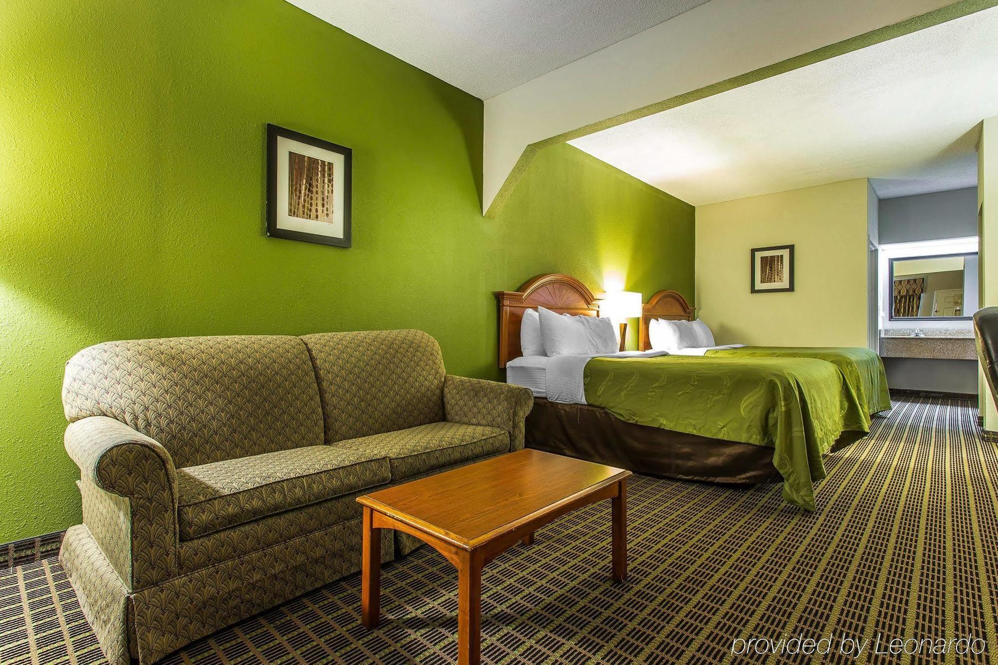 Quality Inn & Suites Orangeburg Kültér fotó